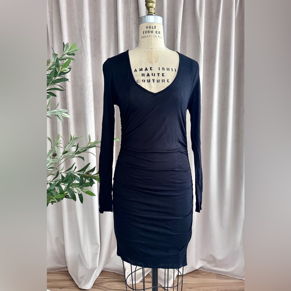 Riller & Fount Black Long-Sleeve V-Neck Ruched Women’s Jersey Dress